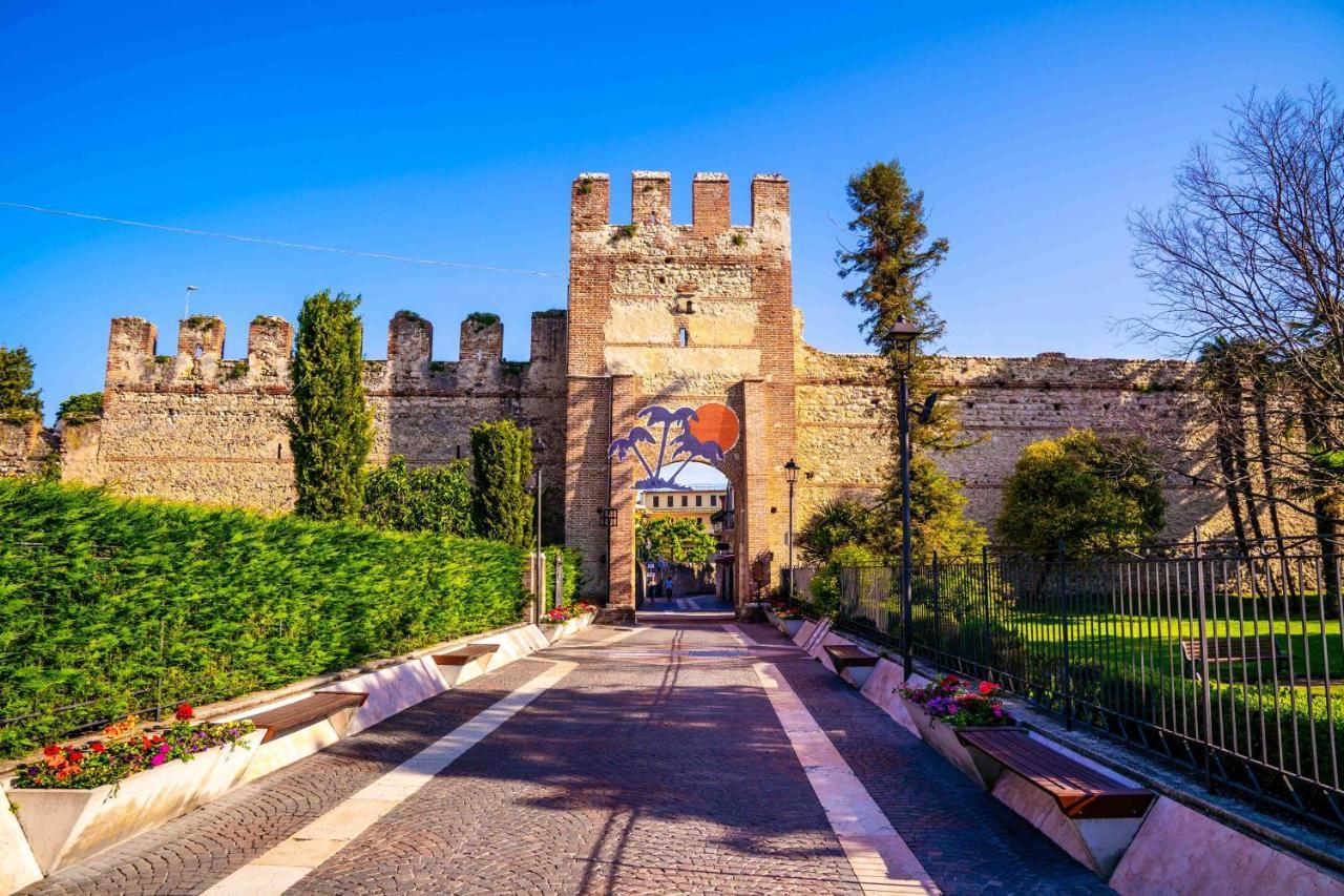 Appartamenti Gli Olmi Lazise Exterior foto